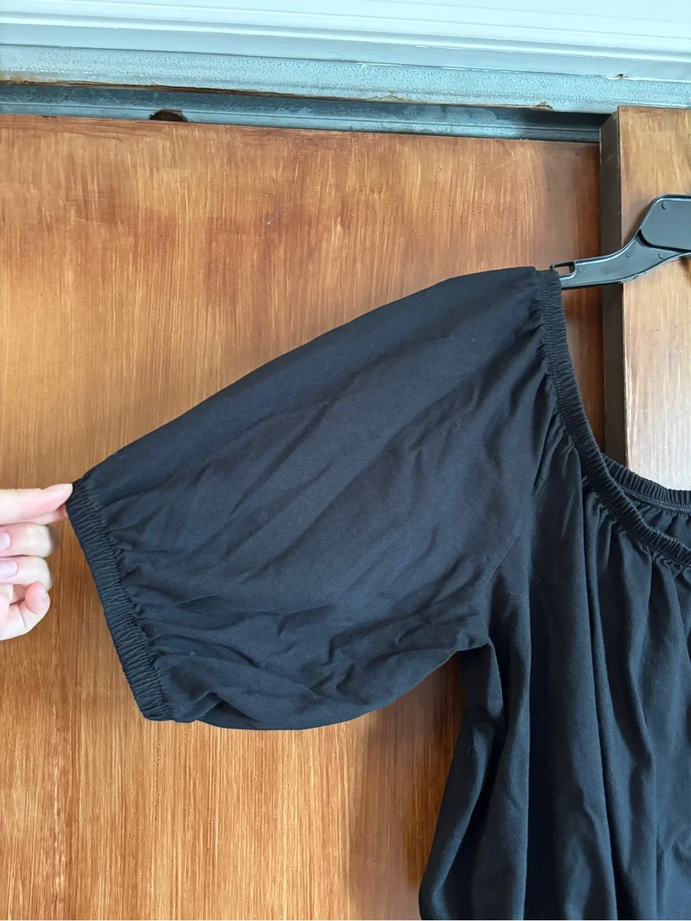 Old Navy black off